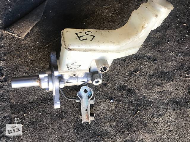 Вживаний бачок головного гальмівного для Lexus ES 2007, 2008 - Фото 1