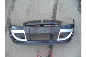 Вживаний бампер передній для Renault Scenic (2009-2012) 620221946R