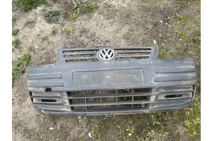 Подержанный бампер передний для Volkswagen Caddy 2004-2009.