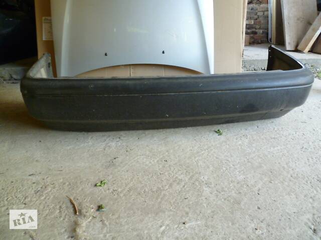 Вживаний бампер задній для Volkswagen Passat B4: Бампер задній в ...