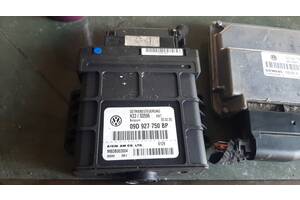 Вживаний блок управління коробкою для Volkswagen Touareg 1 09D927750BP