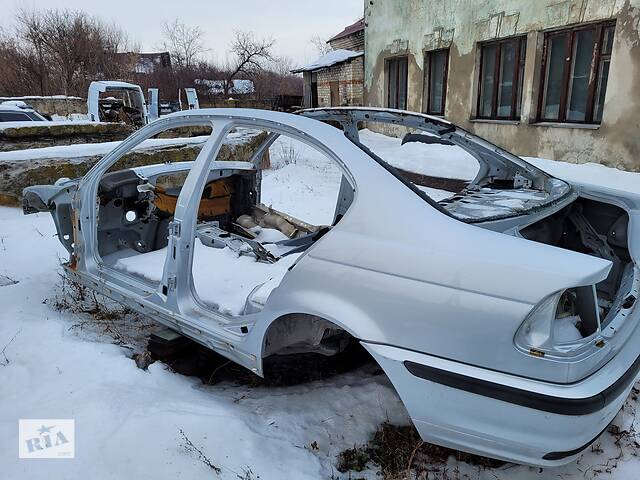 Вживаний боковина для BMW 320 2003