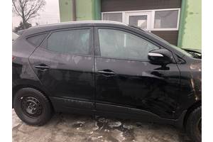 Вживаний двері передні для Hyundai IX35