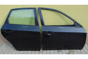 Б/у двери передние для Subaru Impreza