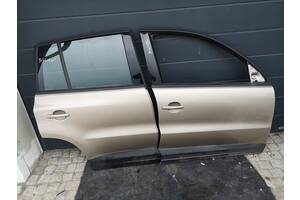 Б/у двери передние для Volkswagen Tiguan