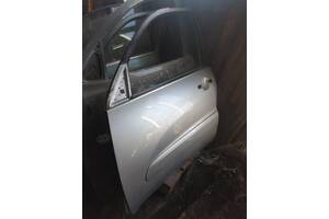 Вживаний двері передні лiвi для Toyota Rav 4 2000-2006 6700242080