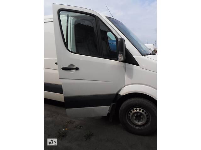 Подержанная дверь передняя (правая пассажира) для Volkswagen Crafter 2006-2015 - Фото 1