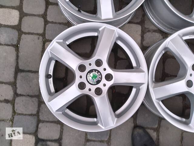 Вживаний диски для Skoda Octavia A5: Диски в Ходореві на ZAPCHASTI.RIA