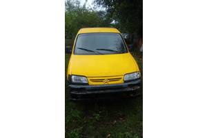 Фара для Citroen Berlingo 1997-2002