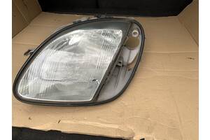 Применяемый фара для Mercedes SLK-Class W170 1997-2004 (222) сломанные крепления