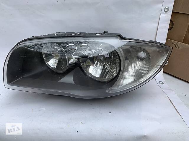 Вживаний фара ліва для Bmw 1 E81 E82 E87 E88 2004-2011 (236) поломані кріплення, тріщина на корпусі