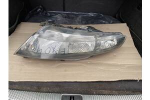 Вживаний фара ліва для Honda Civic 8 2006-2011 (431) дефекти кріплення