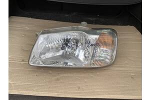 Применяемый фара левая для Hyundai Accent 2000-2003 (400)