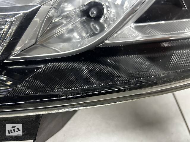 Вживаний фари для Mazda 6 2008-2012 - Фото 4