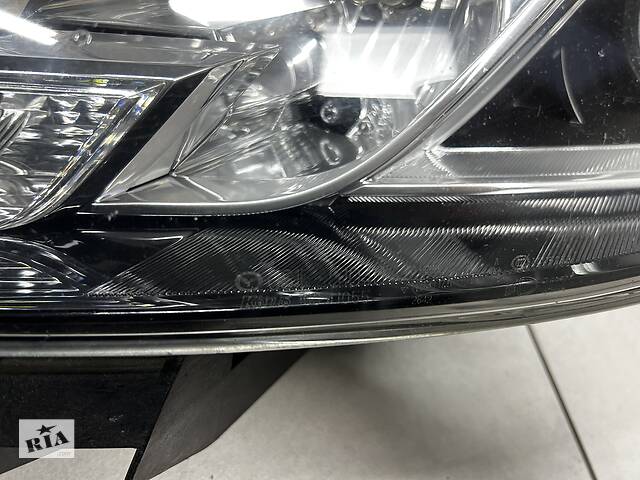 Вживаний фари для Mazda 6 2008-2012 - Фото 8