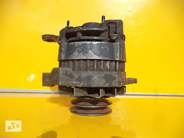Подержанный генератор для Renault Midliner (M140) (5,5-6,0 D) (1989-1993) (A14N196M) (Двойной шкив)