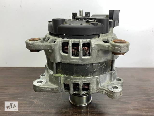 Подержанный генератор для VW Golf 7 1.2 1.4 TSI - Фото 7