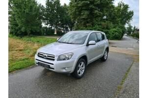 Вживаний капот для Toyota Rav 4 2006-2009