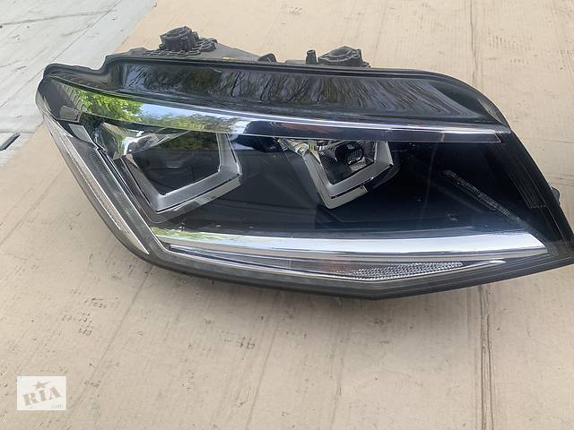 Б/у комплект ксеноновых фар для Volkswagen Caddy 2017=2K1 941 031 B - 2K1 941 032 B=HELLA=L + R=комплект - Фото 3