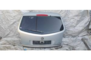 Купить крышку багажника для Renault Laguna II 2004 (комби).