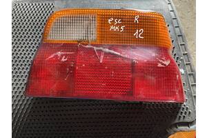 Вживаний ліхтар стоп правий для Ford Escort Хетчбек мк5 1990-1992 (12)