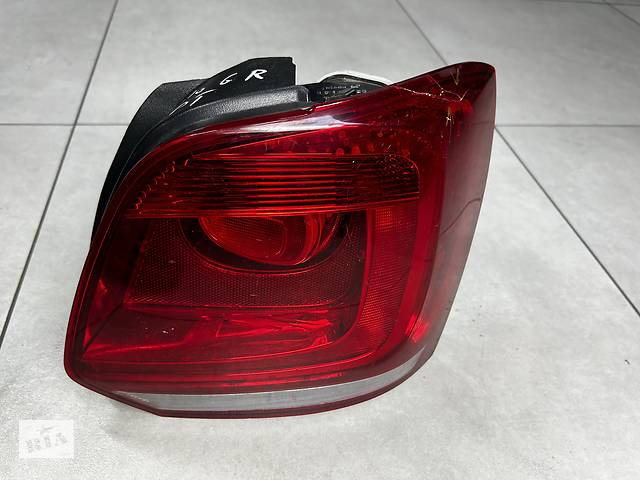 Вживаний ліхтар задній для Volkswagen Polo 2009-2014
