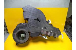 Б/у моторчик для Mercedes Vito (W639) (2003-2014) (A6398304460KZ) (BEHR 60945)