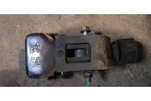 Вживаний подушка АКПП/КПП для Kia Carnival 2006-2012/219354D000