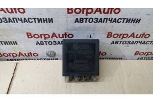 Реле склоочисника (377) для Volkswagen Golf IV Bora Passat B5 1997-2004 4B0955531A