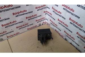 Вживаний реле свічок розжарювання для Fiat Doblo 1.3 1.9JTD 2001-2009 51299012C