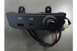 Роз'єм USB/AUX SsangYong Korando 2010-2017р. 202008944