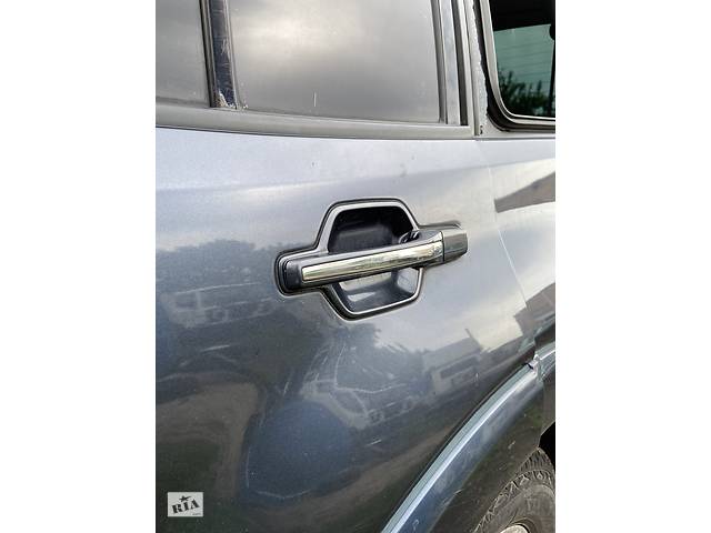 Ручка дверей зад R/L для Mitsubishi Pajero Wagon 1999-2006