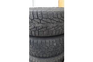 Б/у шины диам 235/65 R 17(три штуки)