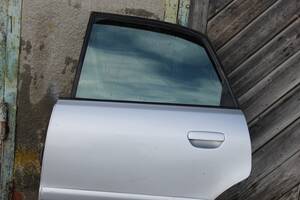 Купить стекло двери заднее левое для Audi A4 B6 2001-2004p