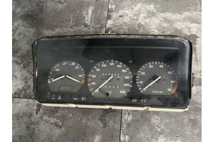 Вживаний спідометр для Volkswagen Passat B3 1993