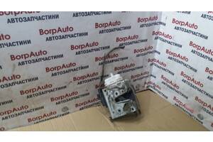 Купить замок двери передний левый для Audi A4 B5 1996-2001 8D1837015E