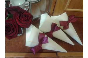 Кулечки для лепестков роз с бантиком марсала - 10 шт