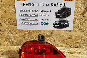 Задній правий катафот у бампер Renault Laguna 3 хетчбек 07-15р. (Рено Лагуна)