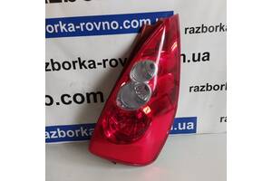Задний фонарь правый Mazda 5 2005-2010г