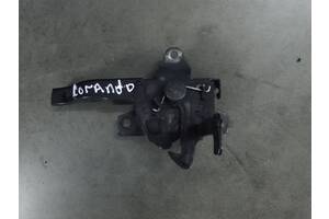 Замок капота SsangYong Korando 2010-2017р. 7111034001/7111034200