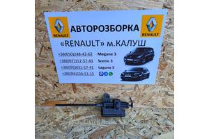 Замок крышки бака Renault Scenic 3 Гранд Сценик 3 09-2015г. 8200312600