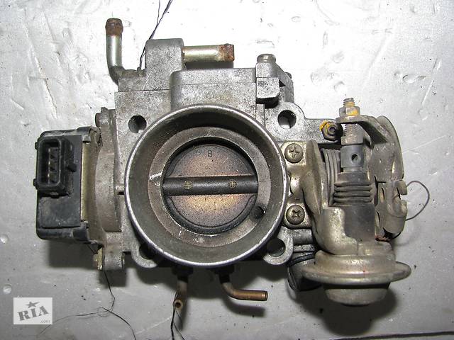 Б/у дроссельная заслонка Mazda 323 BG 1.3 1989-1994, B38313640, DENSO 195900-2610 -арт№7866-