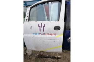 Б/у передняя дверь для Hyundai H 1 1997-2002.760034A100