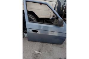 Б/у двері передня для Skoda Forman 115740017