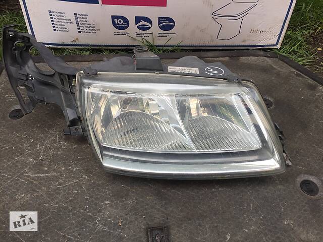 Б/у фара для Saab 9-5 права пластмасова Valeo 89006769 1998-2005 (3)