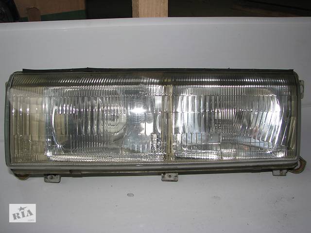 Б/у фара л Nissan Vanette C22, KOITO 110-52439, 110-52445 -арт№5160-