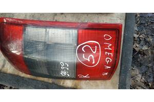 Б/у фонарь стоп для Opel Omega B 1994-2003 універсал правий (52)