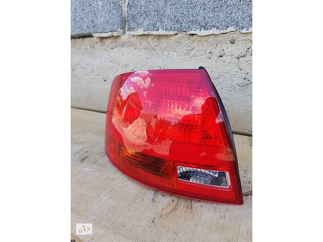 Б/у фонарь задний для Audi A4 b7 до 2008 - Фото 4
