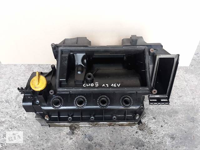 Б/у головка блока на Renault Kangoo 1.2 16V D4F