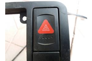 Б/у кнопка аварийки для Volkswagen Passat B5 1997-2000